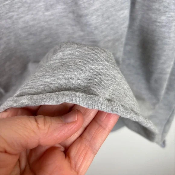 RARE VTG‎ 90s Walt Disney World Embroidered Mickey Mouse Tee 3/4 Sleeve Cotton